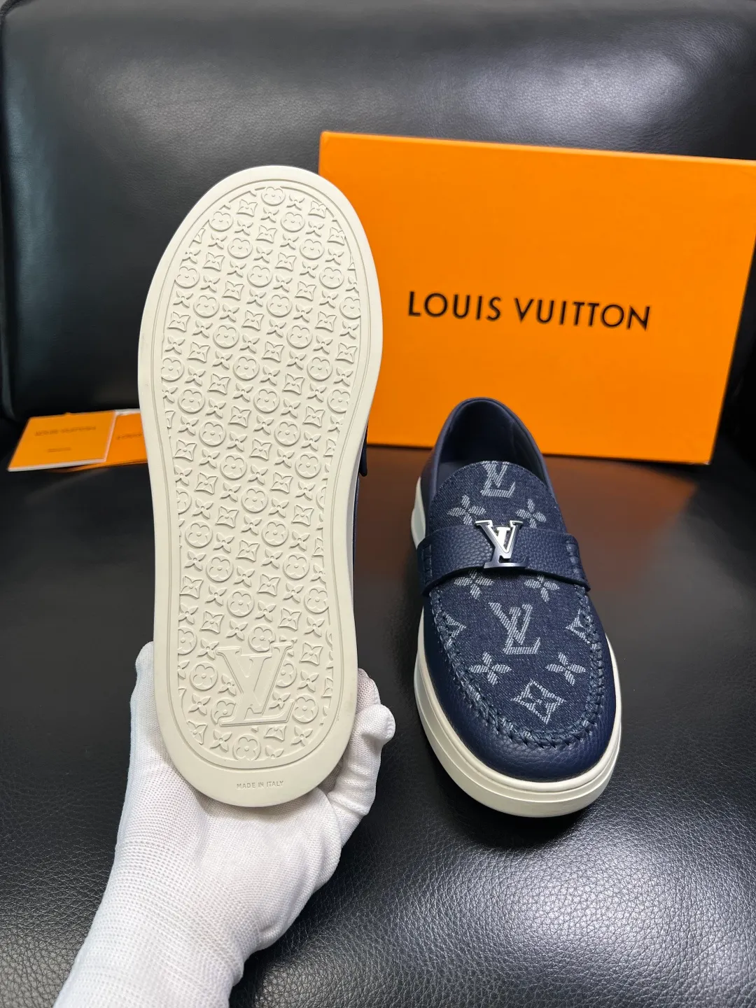 Men's shoes 💰720 Lv high quality top crafts Louis Vuitton, sports sneakers counter synchronization, uppers imported from Italy, high quality splicing colorful complex crafts, imported mesh pads soft and comfortable, soles: original soles specially provided by the original factory, T men's shoes 💰U exclusive movable molded soles super comfortable, original factory single goods, code number 38-44 (customized 45)